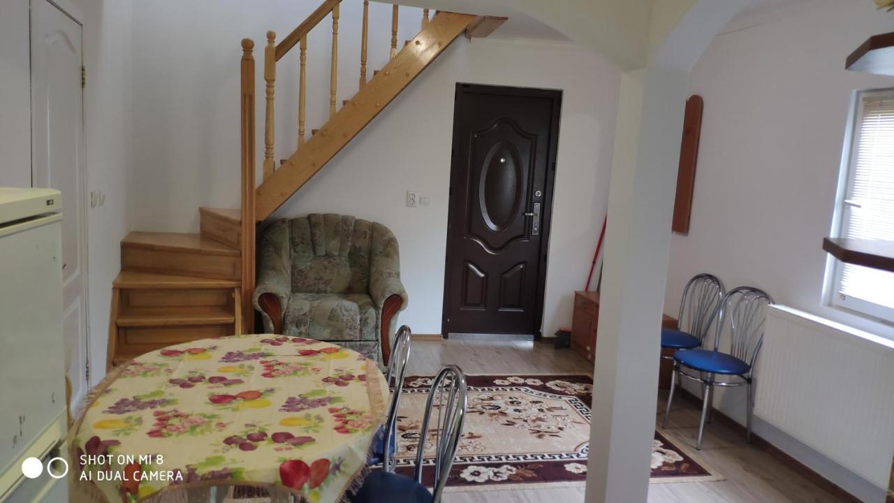 Роман Berehowe Exterior foto