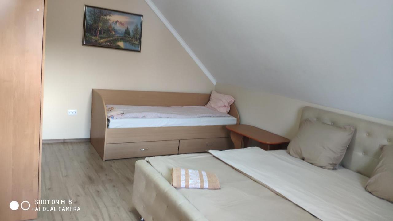 Роман Berehowe Exterior foto